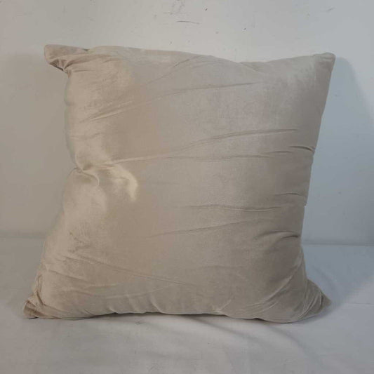 BEIGE ACCENT PILLOW