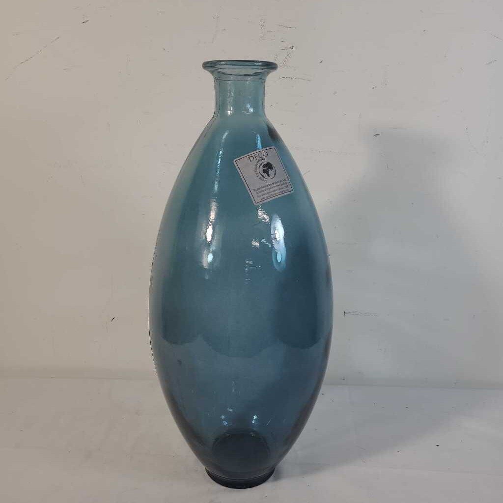 BLUE GLASS VASE
