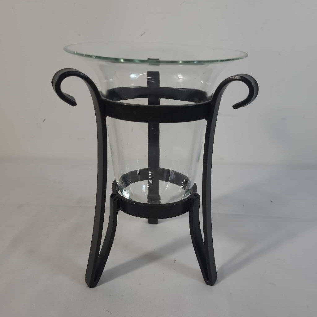 METAL/ GLASS CANDLE HOLDER