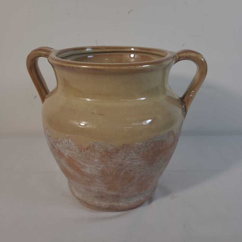 CERAMIC VASE
