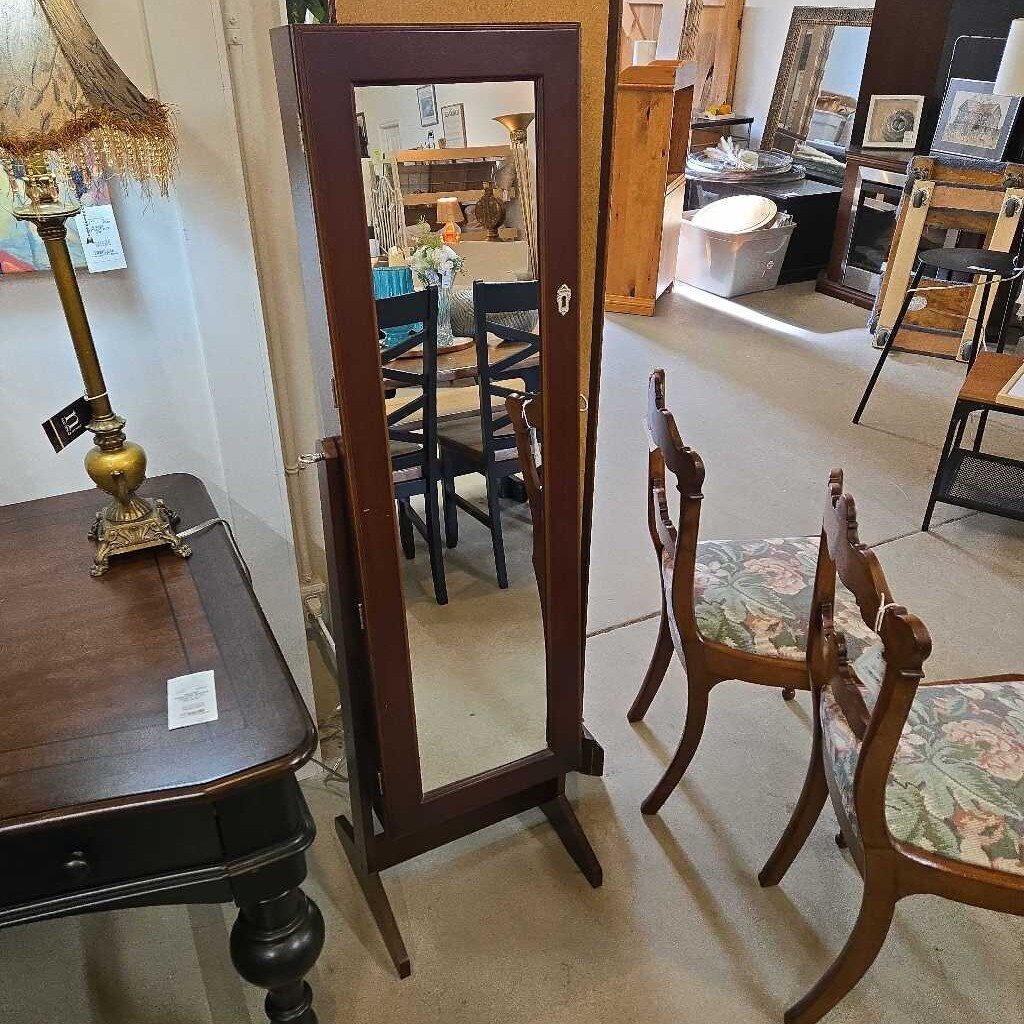 JEWLERY CHEVAL MIRROR