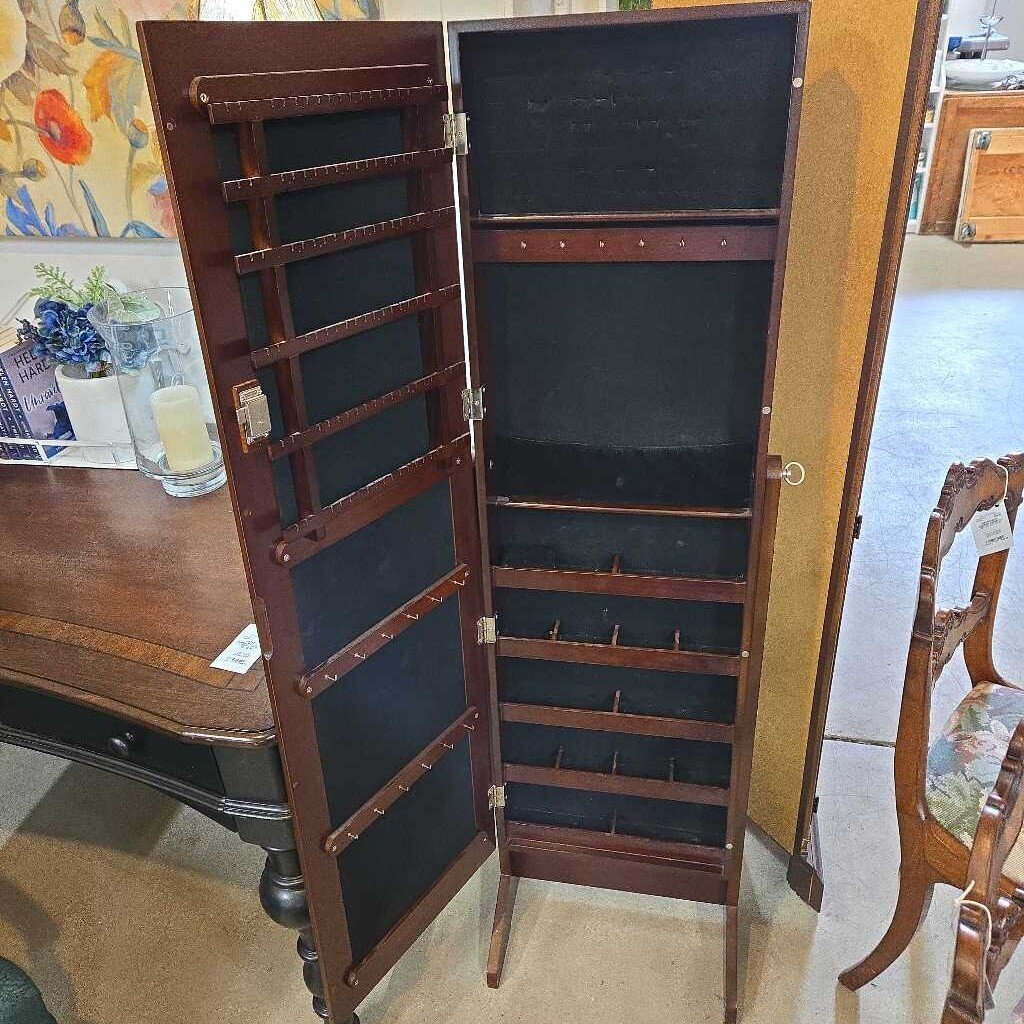 JEWLERY CHEVAL MIRROR