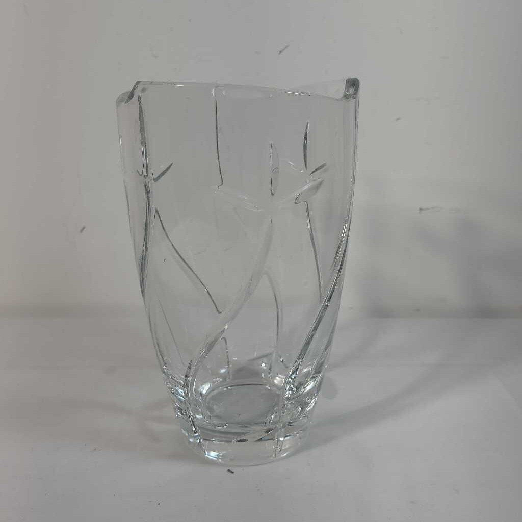 SWOOP-TOP CUT FLORAL/STEM CRYSTAL VASE