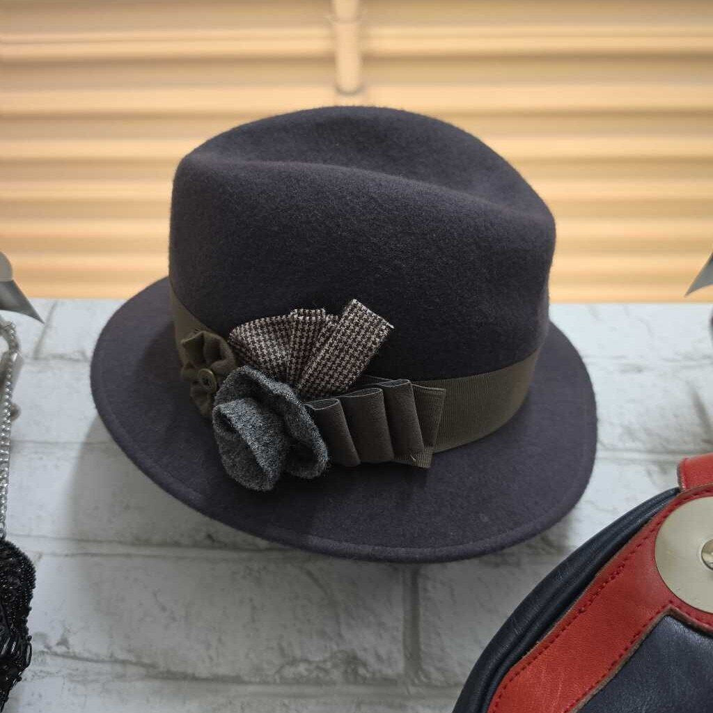 Eddie Bauer Wool Hat