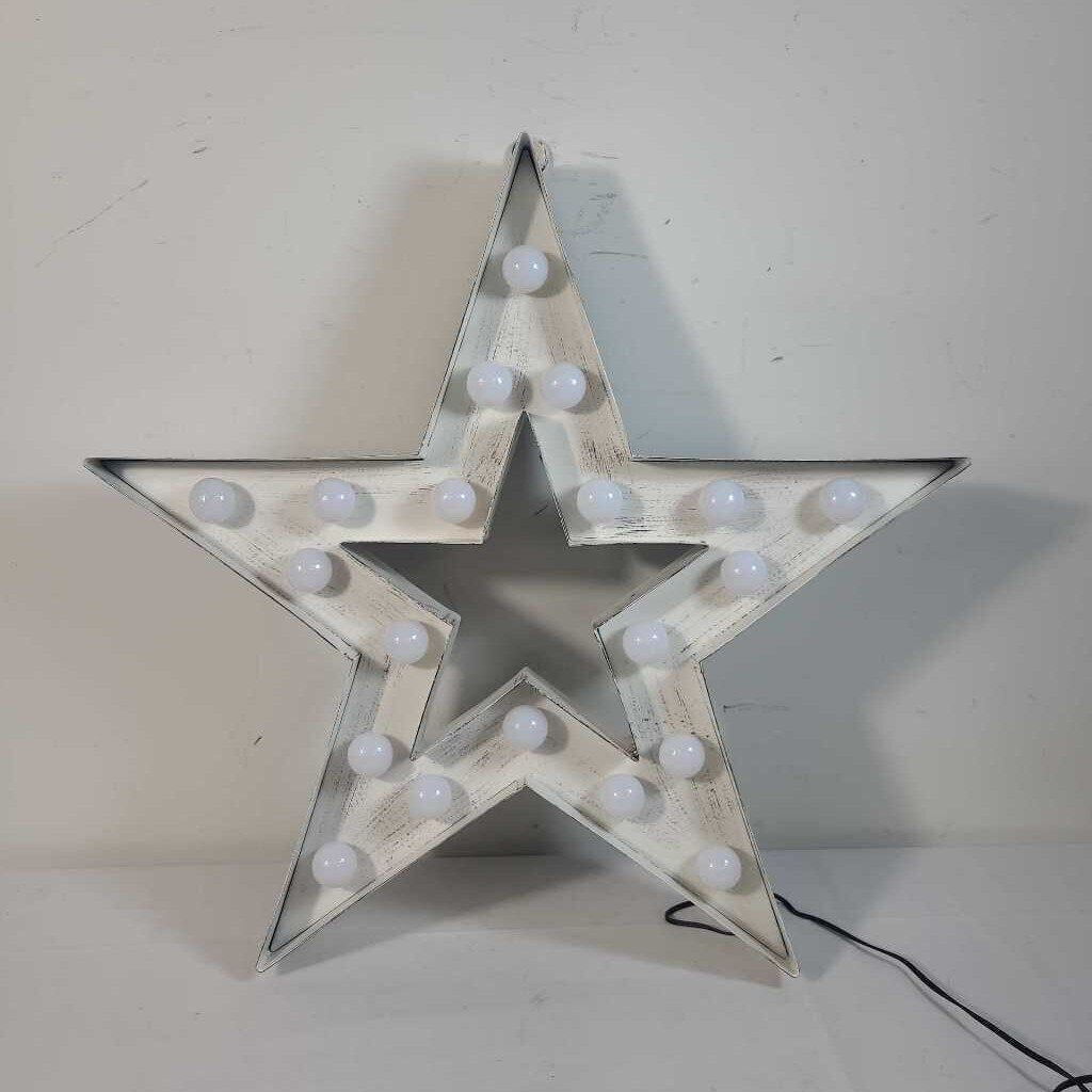 LIGHT UP STAR