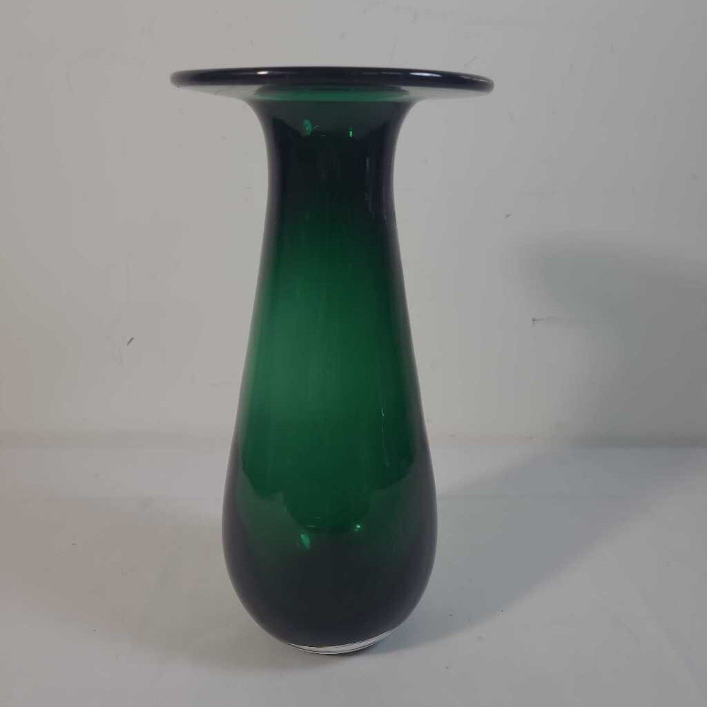 GREEN GLASS VASE