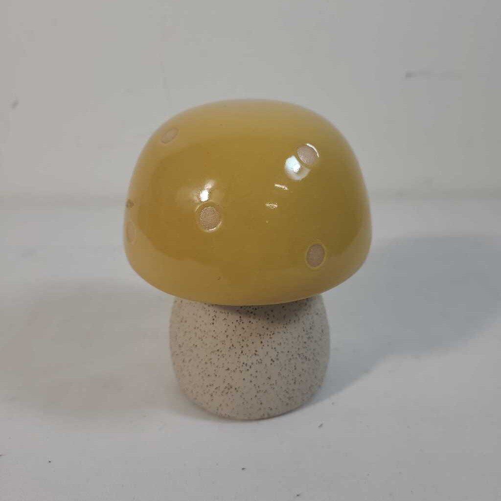 CERAMIC MUSHROOM