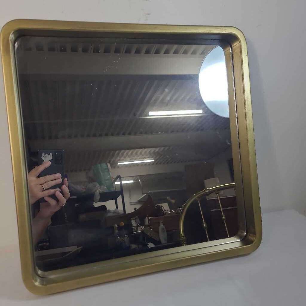 SQ ADGED GOLD MIRROR