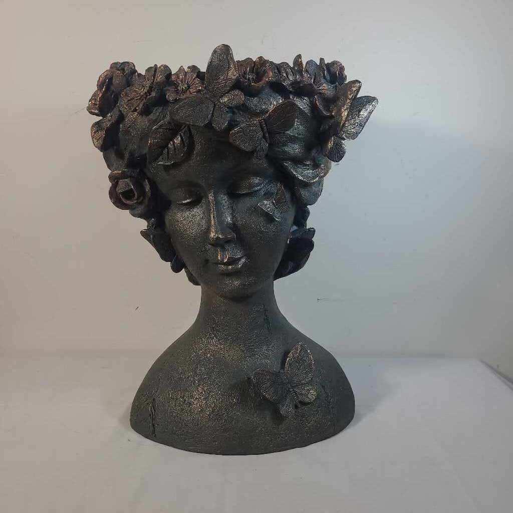 FLOWER & BUTTERFLY HEAD PLANTER