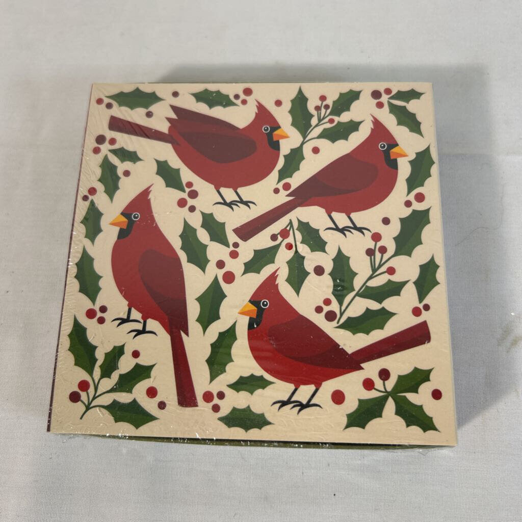 LG MATCHBOX - CARDINALS & HOLLY