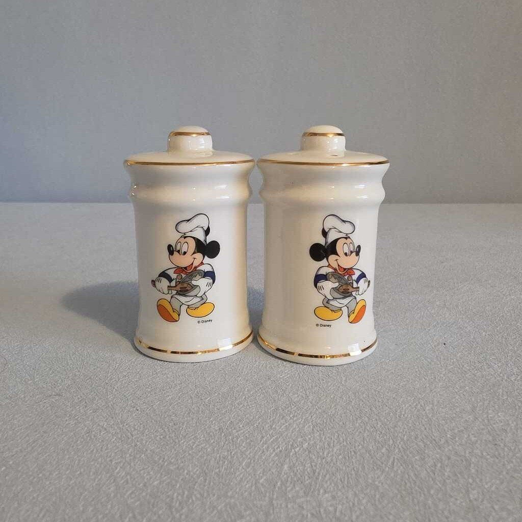 1960s DISNEY MICKEY MOUSE Salt & Pepper Shakers