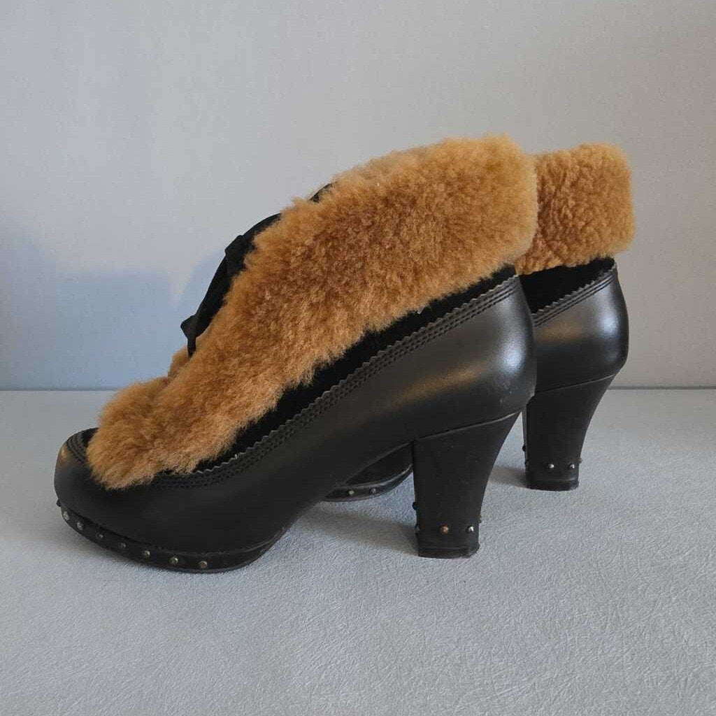 *RARE* MISS L-FIRE Alpine Booties 7.5