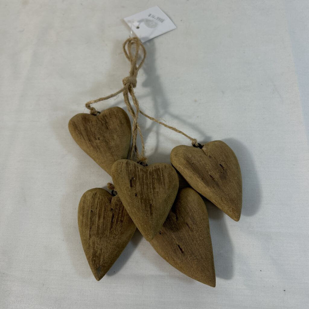 5 DRIFTWOOD HEARTS ORNAMENT