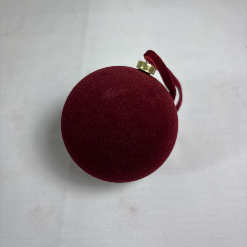3" BALL ORNAMENT - BURGUNDY