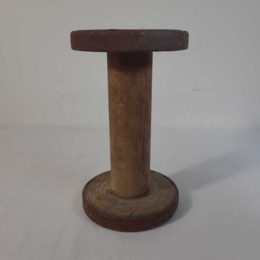 8.5" WOODEN BOBBIN