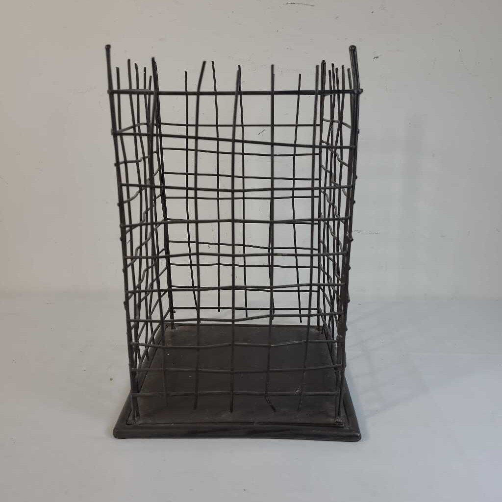 WOVEN WIRE CANDLE HOLDER