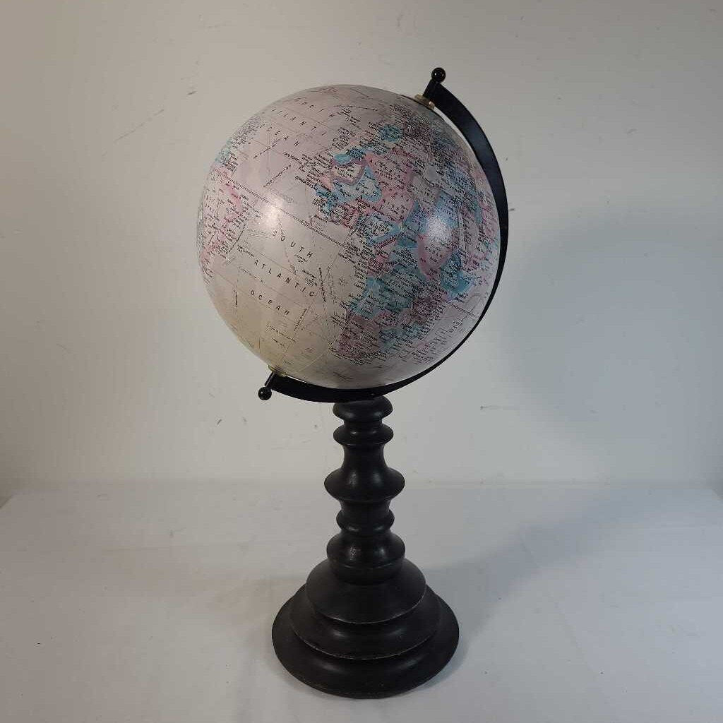 PINK & BLUE GLOBE