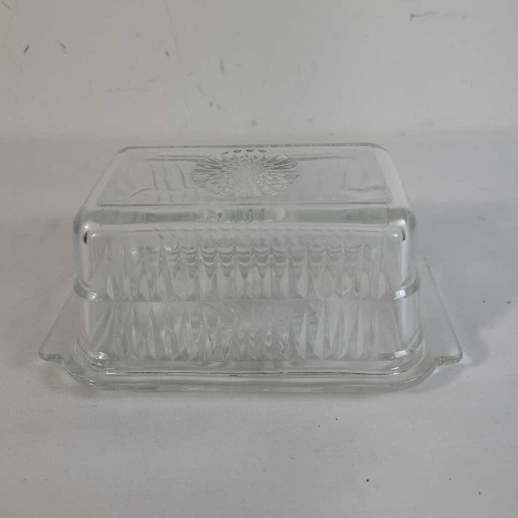 VTG STARBURST CLEAR GLASS BUTTER DISH