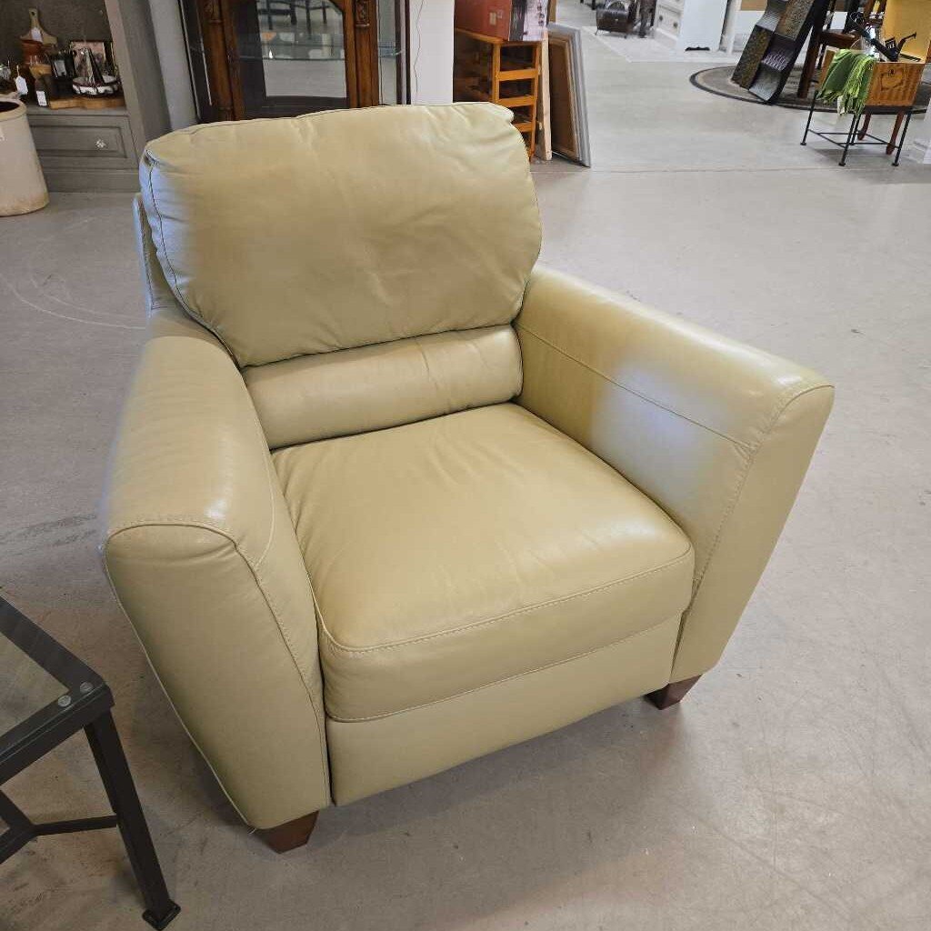 NATUZZI LEATHER ACCENT CHAIR