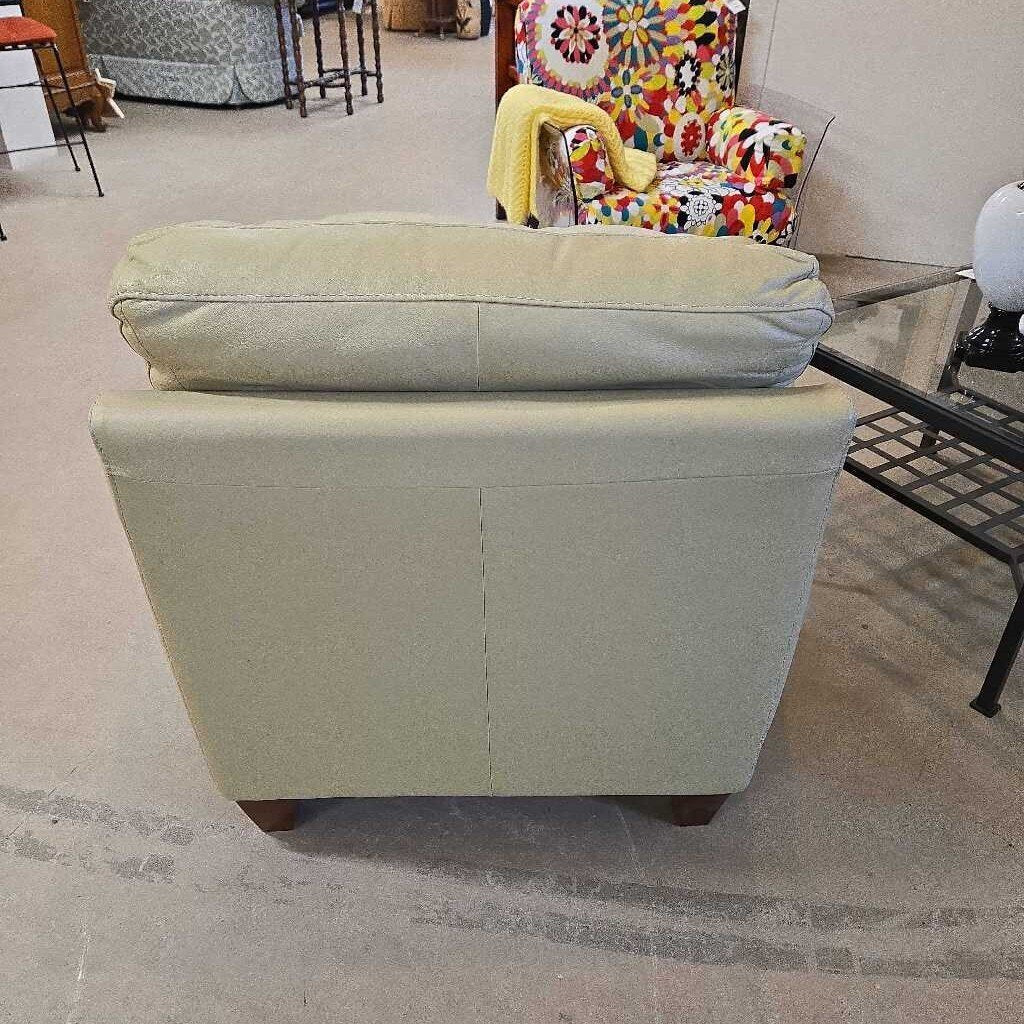NATUZZI LEATHER ACCENT CHAIR