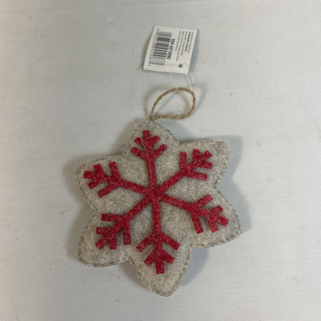 FELT SNOWFLAKE ORNAMENT - RED/BEIGE/GREEN