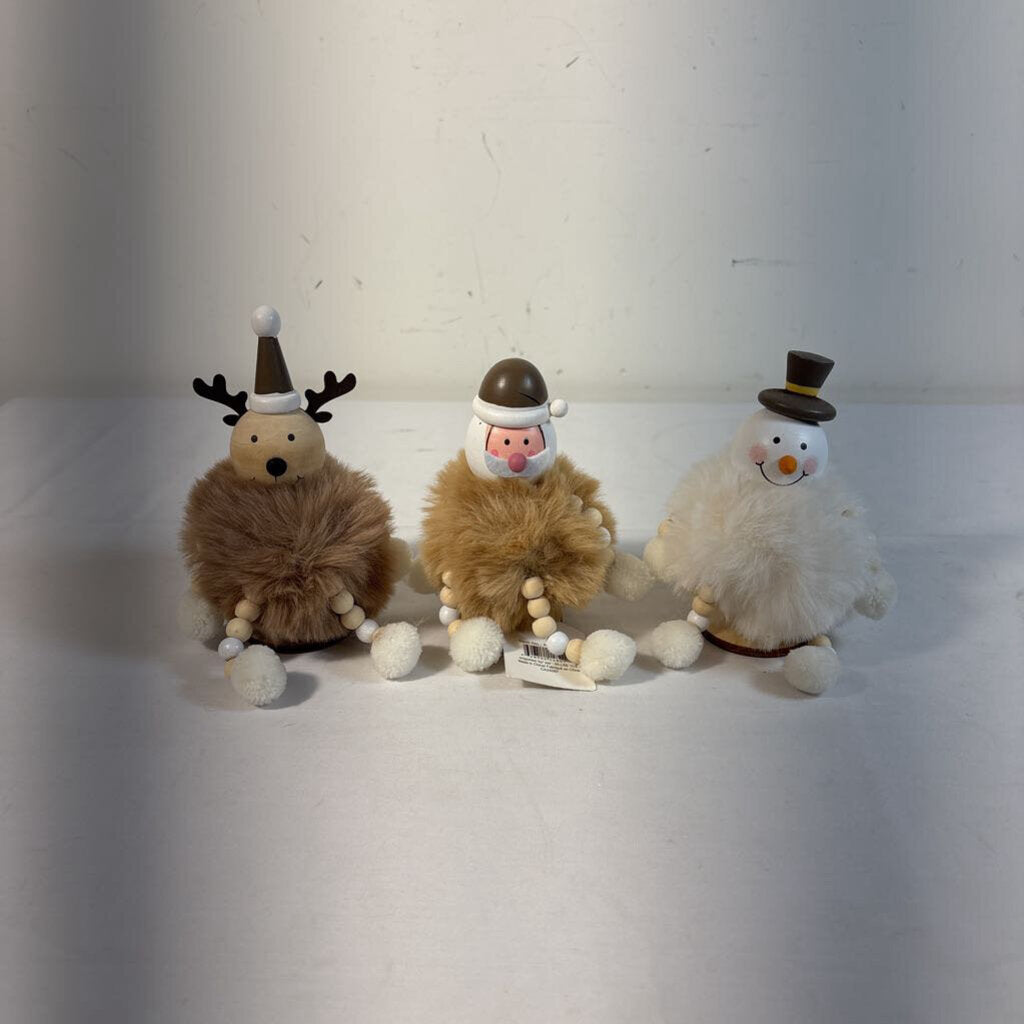 POM POM FIGURES - ASSORTED