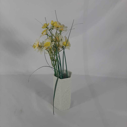 HEXAGON FLOWER VASE W/PICKS