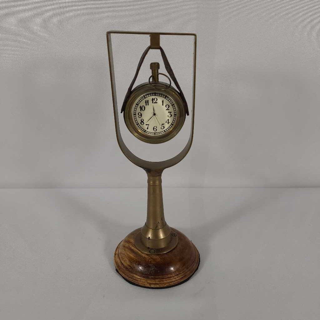 HANGING CLOCK/COMPASS