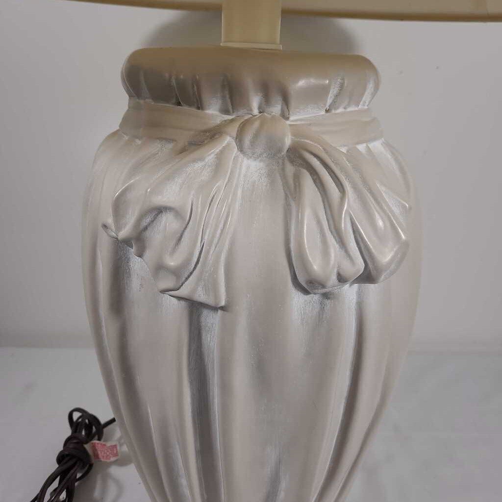 TAUPE BOW TABLE LAMP