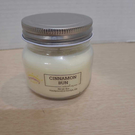 8oz Cinnamon Bun Candle